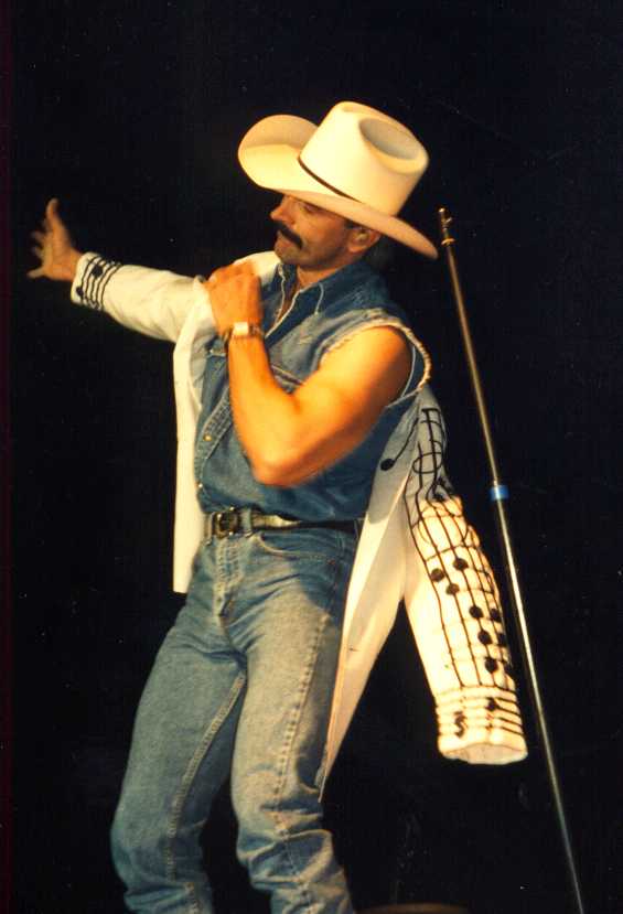 Aaron Tippin, Country Music Concert, Executive Inn, Paducah, KY